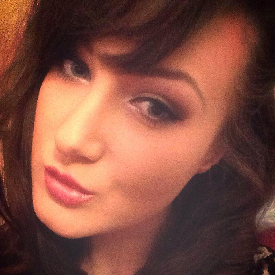 La 15 ani cantarea doar 25 de kilograme pentru ca manca un mar pe zi. Cum arata acum tanara care a fost la un pas de moarte