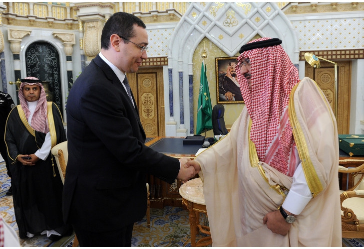 Victor Ponta si-a inceput turneul de o saptamana Golf. Despre ce a vorbit cu Regele Salman al Arabiei Saudite