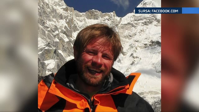 Ultimul alpinist roman de pe Everest a fost evacuat cu elicoperul. Zsolt Torok intentiona sa continue expeditia dupa cutremur