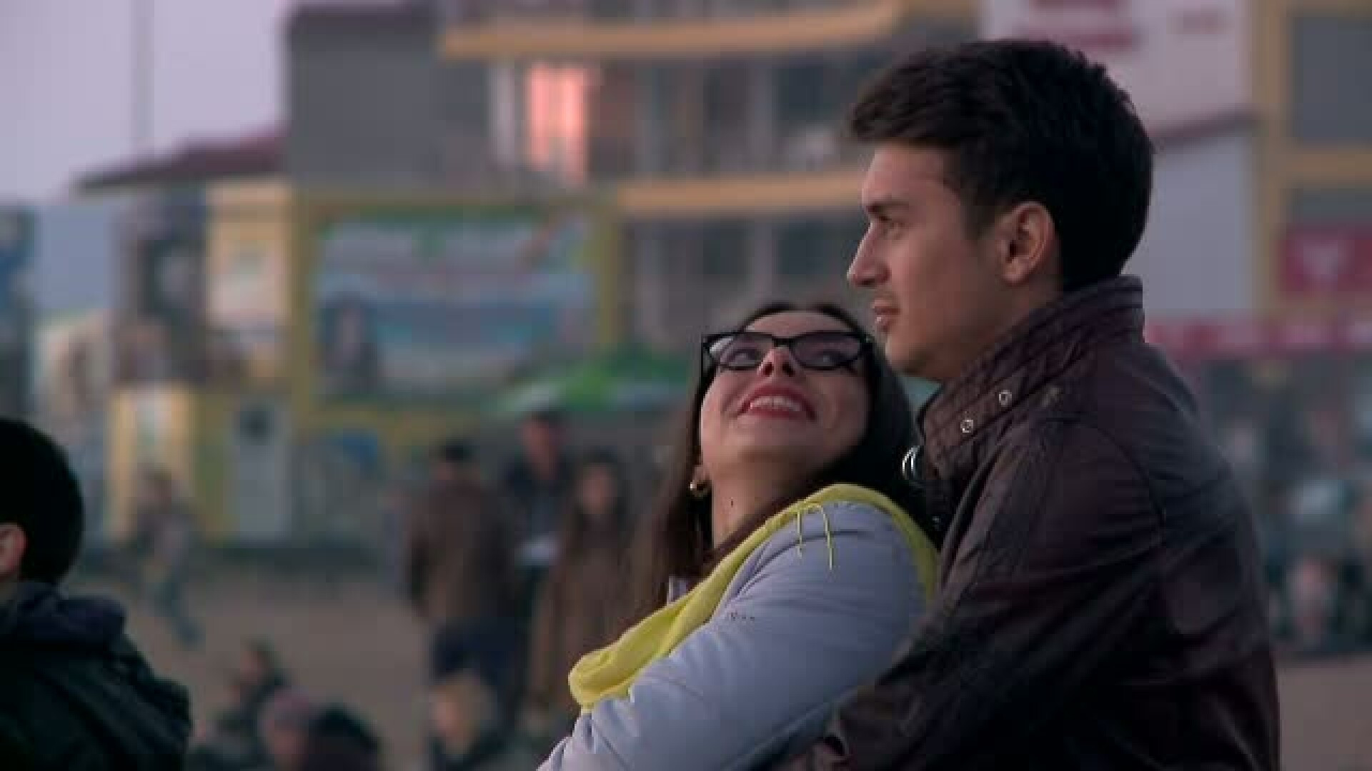 Vama Veche s-a transformat de 1 mai in taramul libertatii absolute. Declaratii de dragoste, petreceri si griji date uitarii