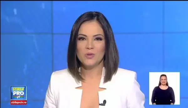 UNPR sarbatoreste cu mici si bere 5 ani de la infiintare. 20.000 de simpatizanti la Piata Obor, alaturi de Gabriel Oprea