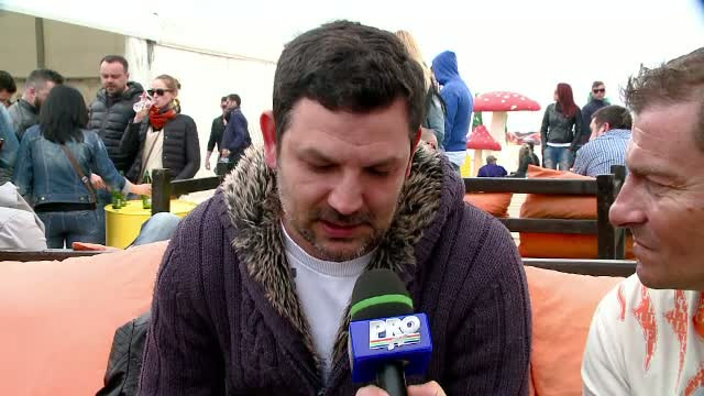 Sfaturile lui Roberto "Americanu'" pentru turistii care vor sa se distreze pe litoral. "N-ai cum sa nu spargi 1.500 de euro"