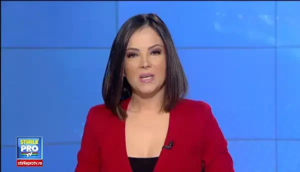 Pasionatii de parapante si aeromodele au facut spectacol pe cer in Alba si Sebes: