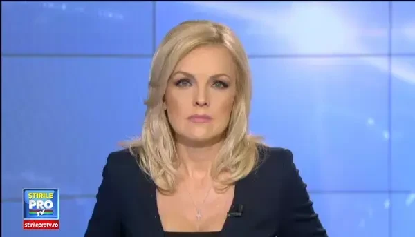 O icoana din Vaslui cu Arsenie Boca lacrimeaza de zile intregi. Localnicii sunt convinsi ca asista la o minune dumnezeiasca