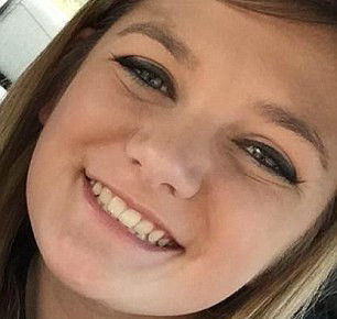 Bacsisul urias pe care l-a primit o chelnerita din SUA din partea unei cliente generoase: "Nu-mi venea sa cred"