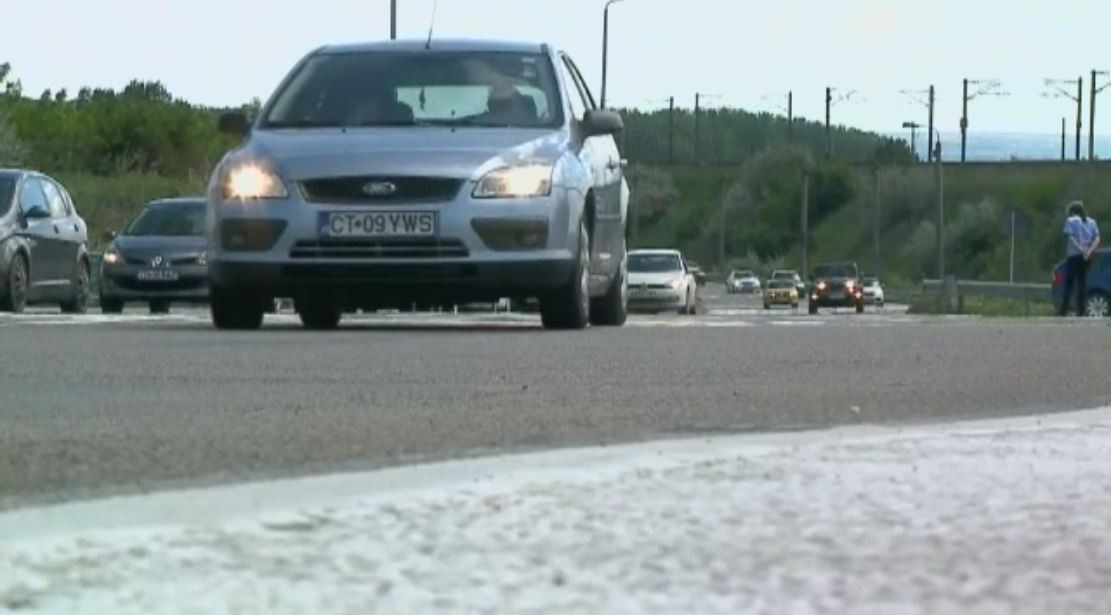 Drumul spre casa dupa vacanta de 1 Mai: autostrazile libere, DN1 infern pentru turistii care s-au intors de la munte