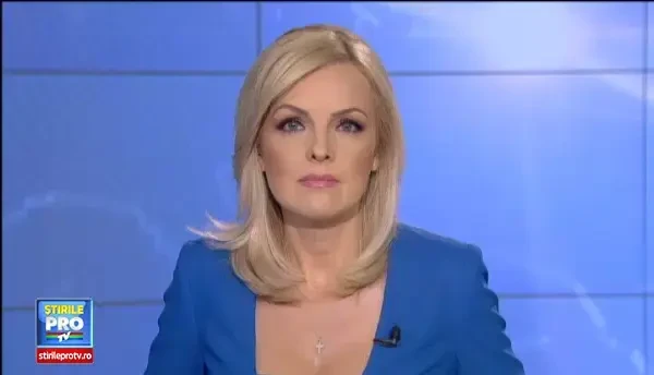 Printul WIlliam si ducesa de Cambridge s-au intors acasa cu mica printesa. Kate a fost externata la 12 ore dupa ce a nascut