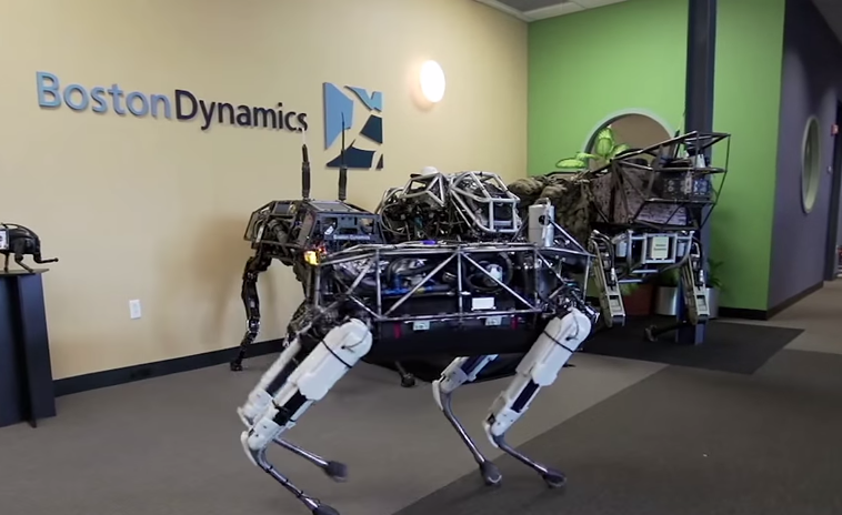 iLikeIT sarbatoreste "Ziua Star Wars". Cate elemente SF din celebra serie exista acum in realitate