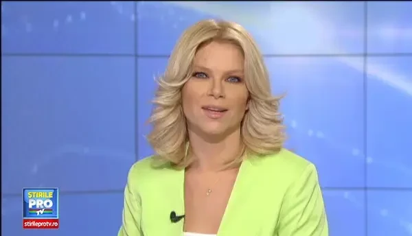 Operatiune de salvare neobisnuita in Seattle, dupa ce un tanar a ramas blocat in inelul de pe panoul de baschet