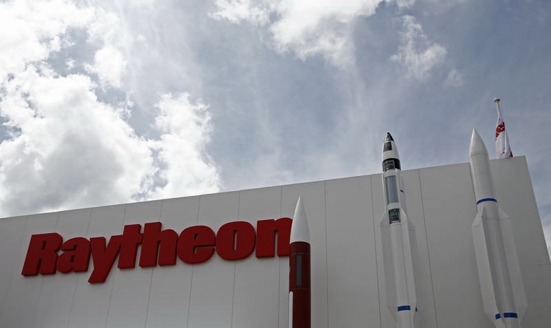 SUA platesc 559 de milioane de dolari pentru rachetele interceptoare ale scutului antiracheta din Romania. Cine le produce