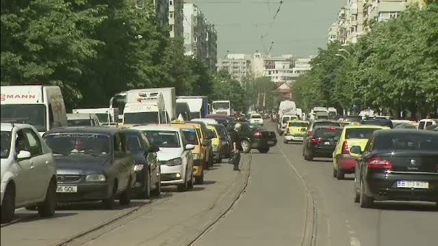 Trafic infernal in Capitala, marti dimineata, din cauza unui accident de pe Stefan cel Mare: "E jale in tot Bucurestiul!"