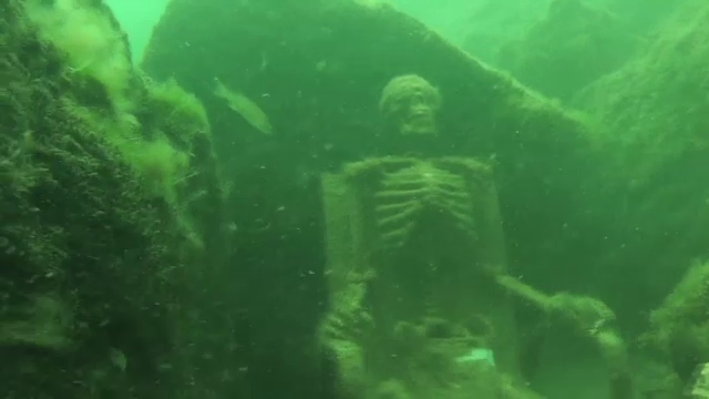 Descoperirea facuta de un scafandru amator pe fundul raului Colorado. Ce a aflat cand a alertat politia