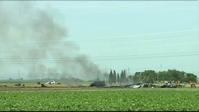 Celula de CRIZA la Airbus. Patru persoane au murit dupa ce un avion militar s-a prabusit langa aeroportul din Sevilla. VIDEO