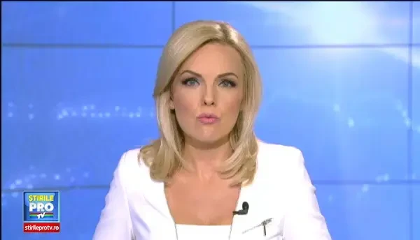 ANIMATIE GRAFICA: Un sofer baut, care a mai avut permisul suspendat de 3 ori pentru alcool, a provocat un accident cu 2 morti