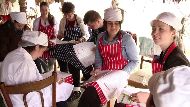 "Farmville" ca in viata reala. Metoda ingenioasa prin care invata meserie elevii unui liceu agricol din Brasov