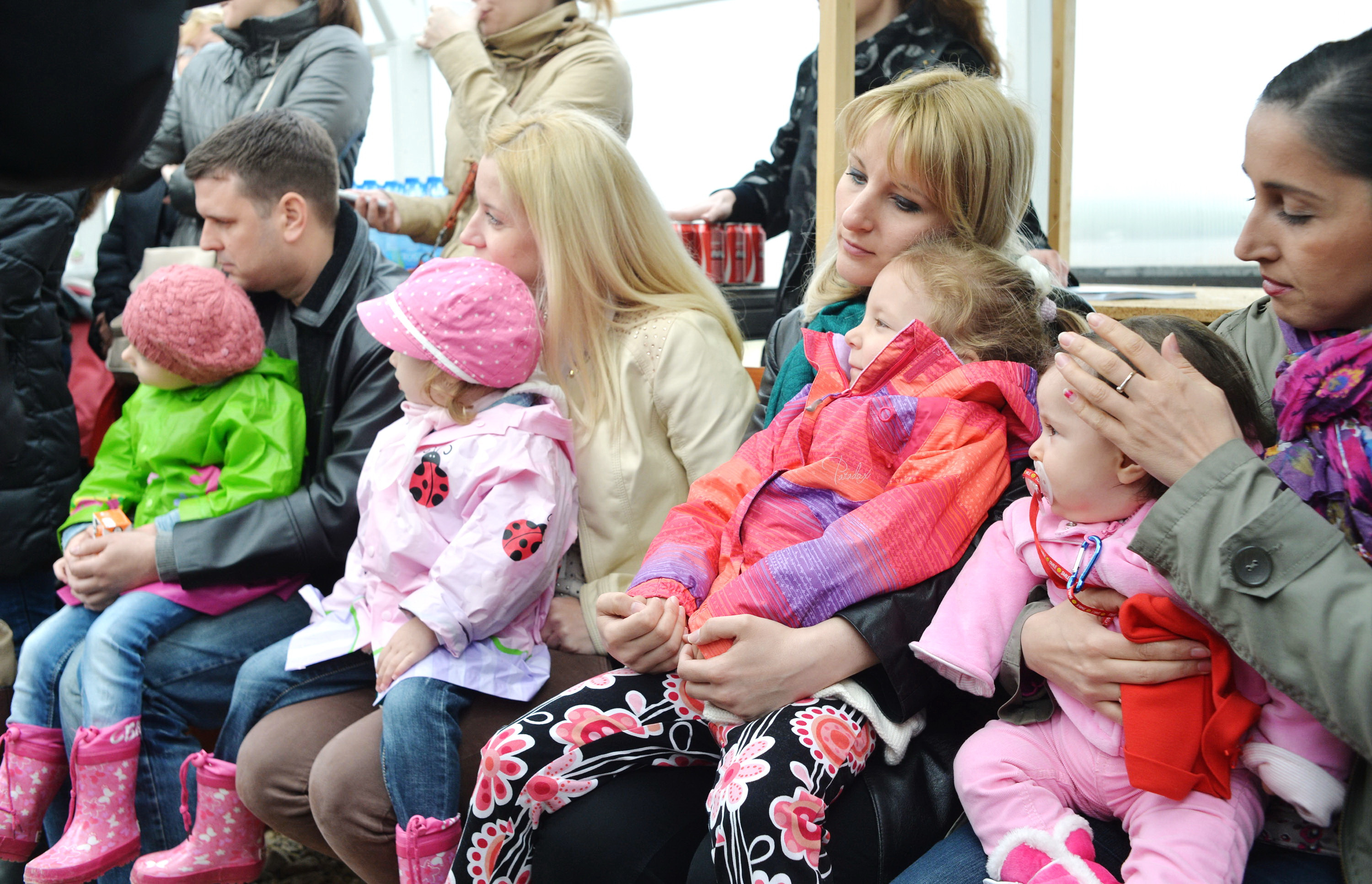 Parintii ar putea primi o zi libera pe an pentru verificarea starii de sanatate a copiilor. Proiectul e in dezbatere publica