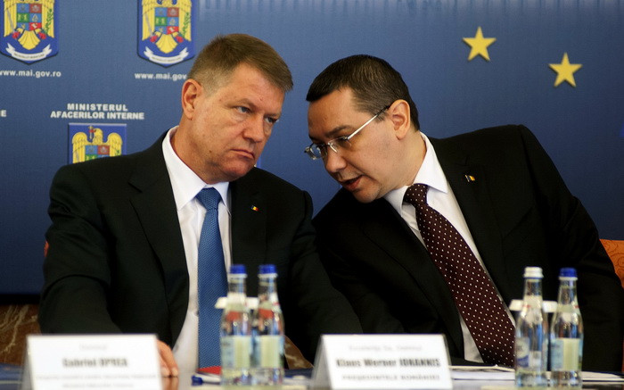 Ponta recunoaste ca a gresit pe tema turneului in Orientul Mijlociu: "Lipsa de comunicare, trebuia sa-l sun pe Iohannis"