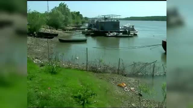 Tanar de 20 de ani, student la Teologie, inecat in apele Dunarii. Trupul sau este cautat de scafandrii MApN