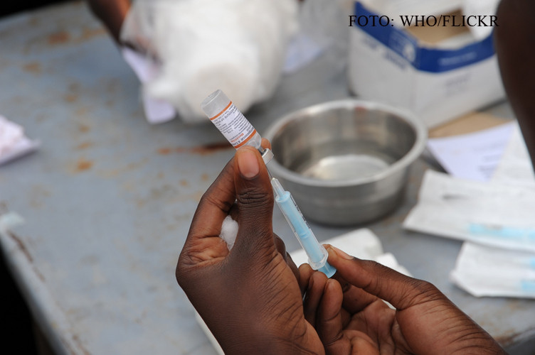 Vaccinul de 1 DOLAR impotriva cancerului la plamani. Exista de ani buni, dar SUA nu a permis exportul sau