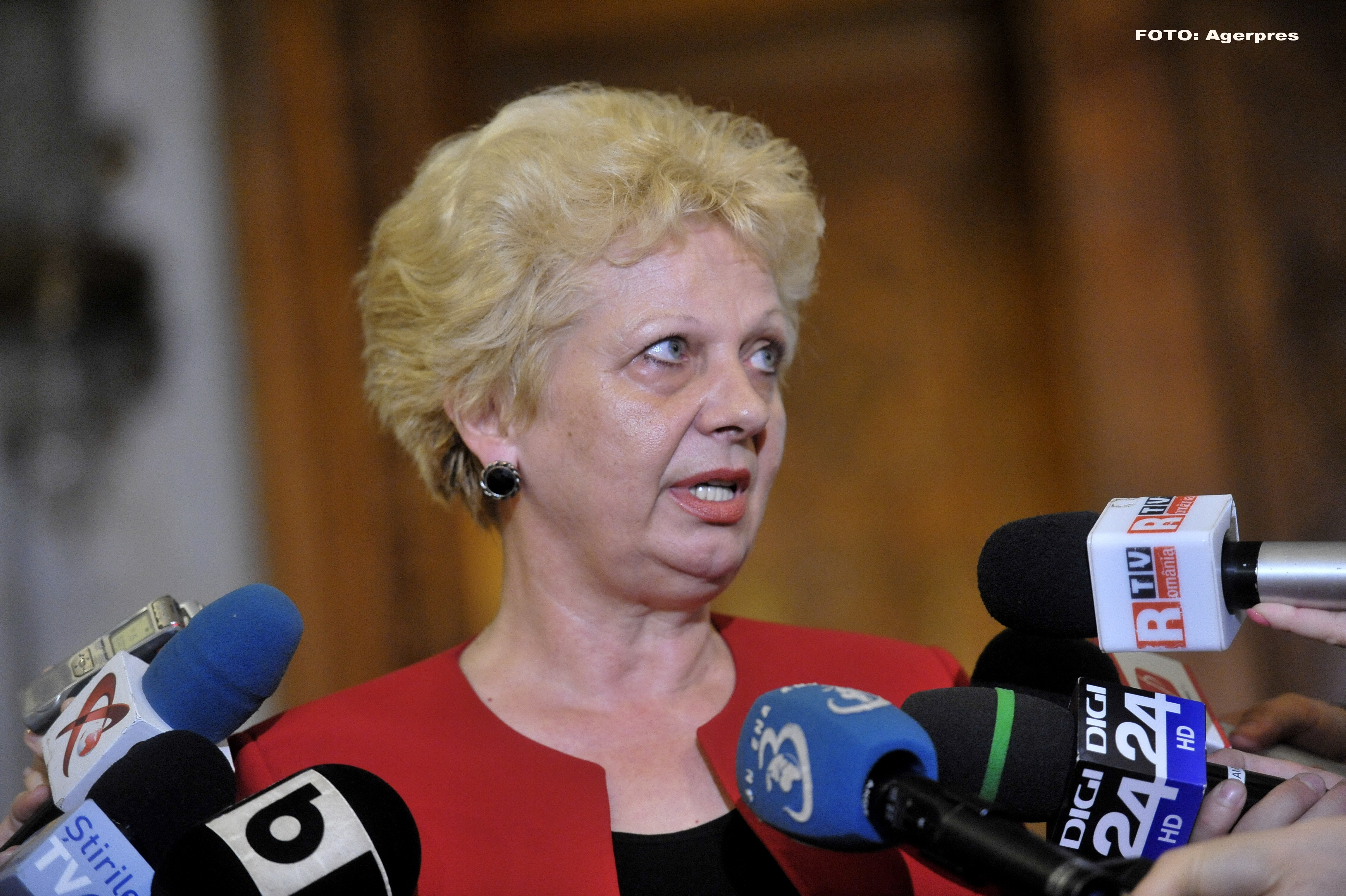 Doina Pană, la DIICOT. Fostul ministru bănuieşte cine ar fi otrăvit-o cu mercur