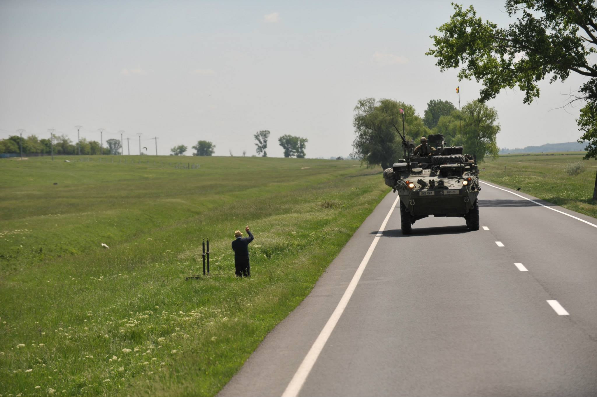 Zeci de blindate americane traverseaza Romania. GALERIE FOTO Unde trebuie sa ajunga "Marsul Cavaleriei"