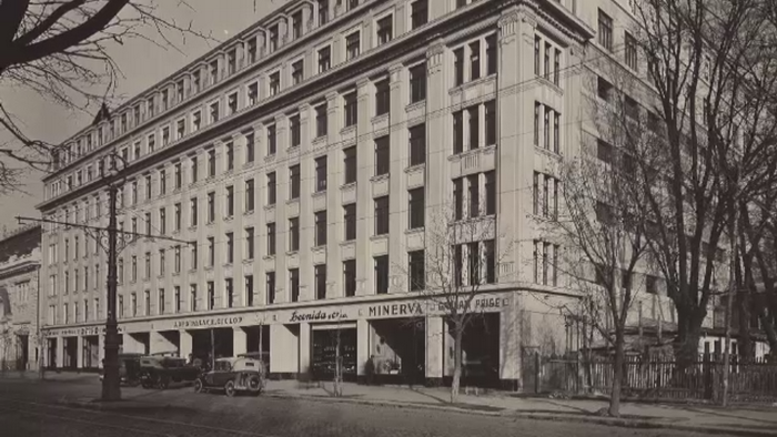 O cladire istorica a Bucurestiului s-a intors la proprietarul de drept. Povestea garajului Ciclop, construit de Bragadiru