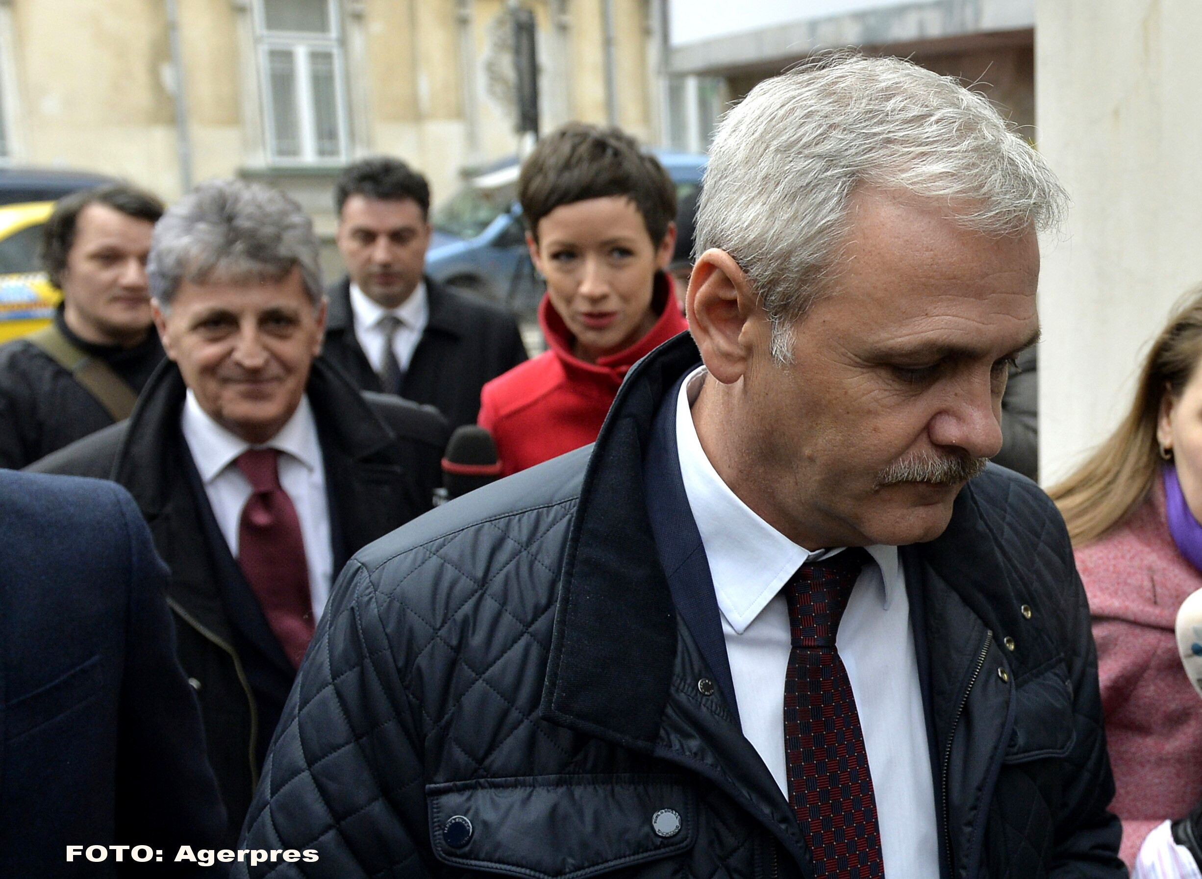 Dragnea a demisionat din functia de presedinte executiv al PSD. "Nu e in regula sa fiu presedinte cu aceasta condamnare"