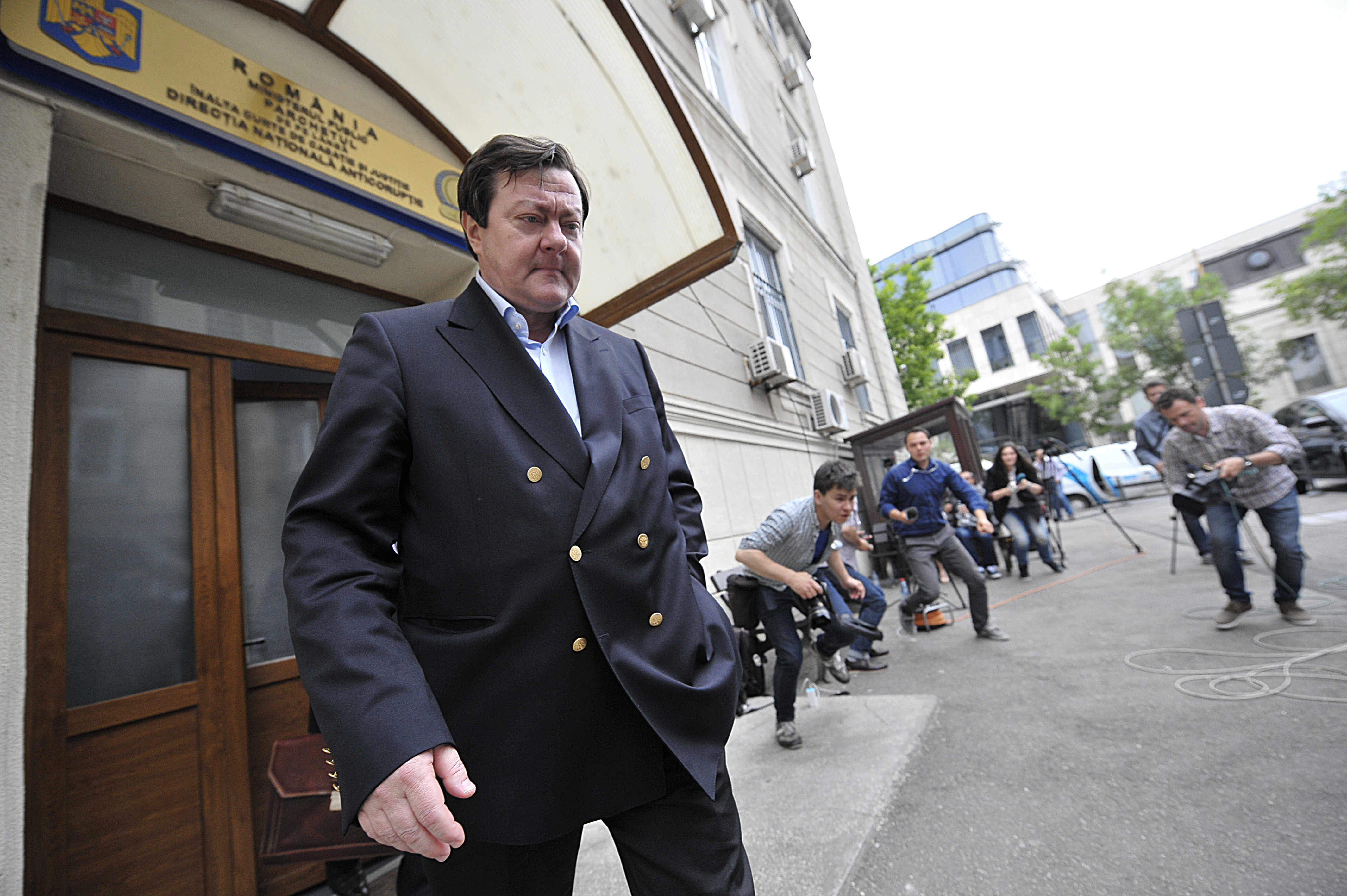 Sorin Frunzaverde, sub control judiciar. DNA: Si-a folosit influenta pentru a obtine voturi la prezidentialele din 2014