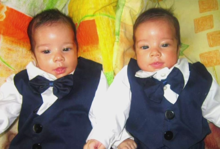 Rezultatele primului transplant din Romania cu celule stem la bebelusi. Doi gemeni au trecut prin lupta vietii lor