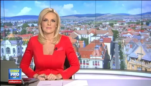 Targu Mures e in Cartea Recordurilor: 1500 de persoane s-au spalat pe dinti simultan. Unde gresesc romanii la igiena dentara