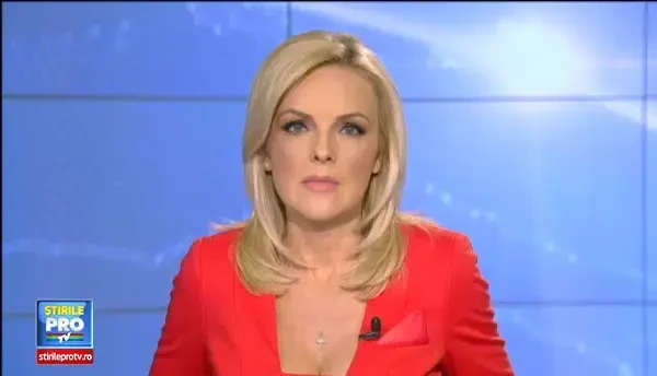 Accident soldat cu trei raniti grav in Baia Mare. Martorii spun ca masina a intrat intr-un copac din cauza vitezei