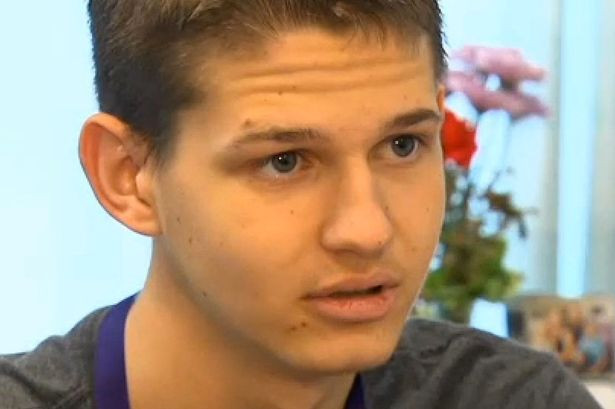 "Iisus m-a salvat". Marturisirile unui baiat care a fost mort pentru 20 de minute, dupa ce s-a prabusit la ora de sport