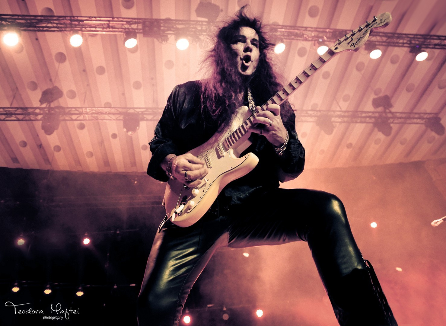 Yngwie Malmsteen - 11