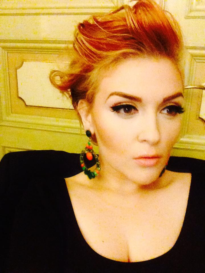 Cum arata Oana Radu dupa ce si-a marit buzele cu acid hialuronic. Fanii ii atrag atentia ca a exagerat