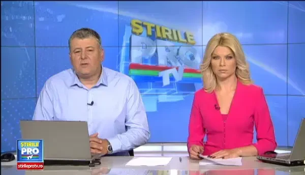 Operatiune dificila pentru pompierii din Botosani. Cat a durat pentru ca un barbat de 300 de kg sa ajunga la spital