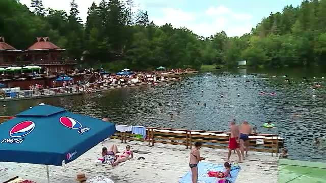 Transformarea statiunii Sovata, dupa ce o firma a investit 20 de milioane de euro. De ce turistii au venit sub paza politiei