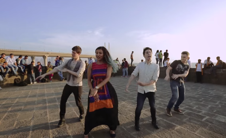 Michael Jackson pe ritmuri din India. Un mash-up al piesei "Don't Stop 'Til You Get Enough" a ajuns viral pe internet