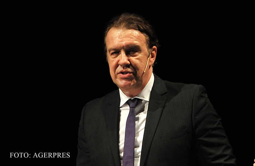 Gabriel Cotabita, din nou la Spitalul Floreasca. Artistului i s-a implantat un defibrilator la inima