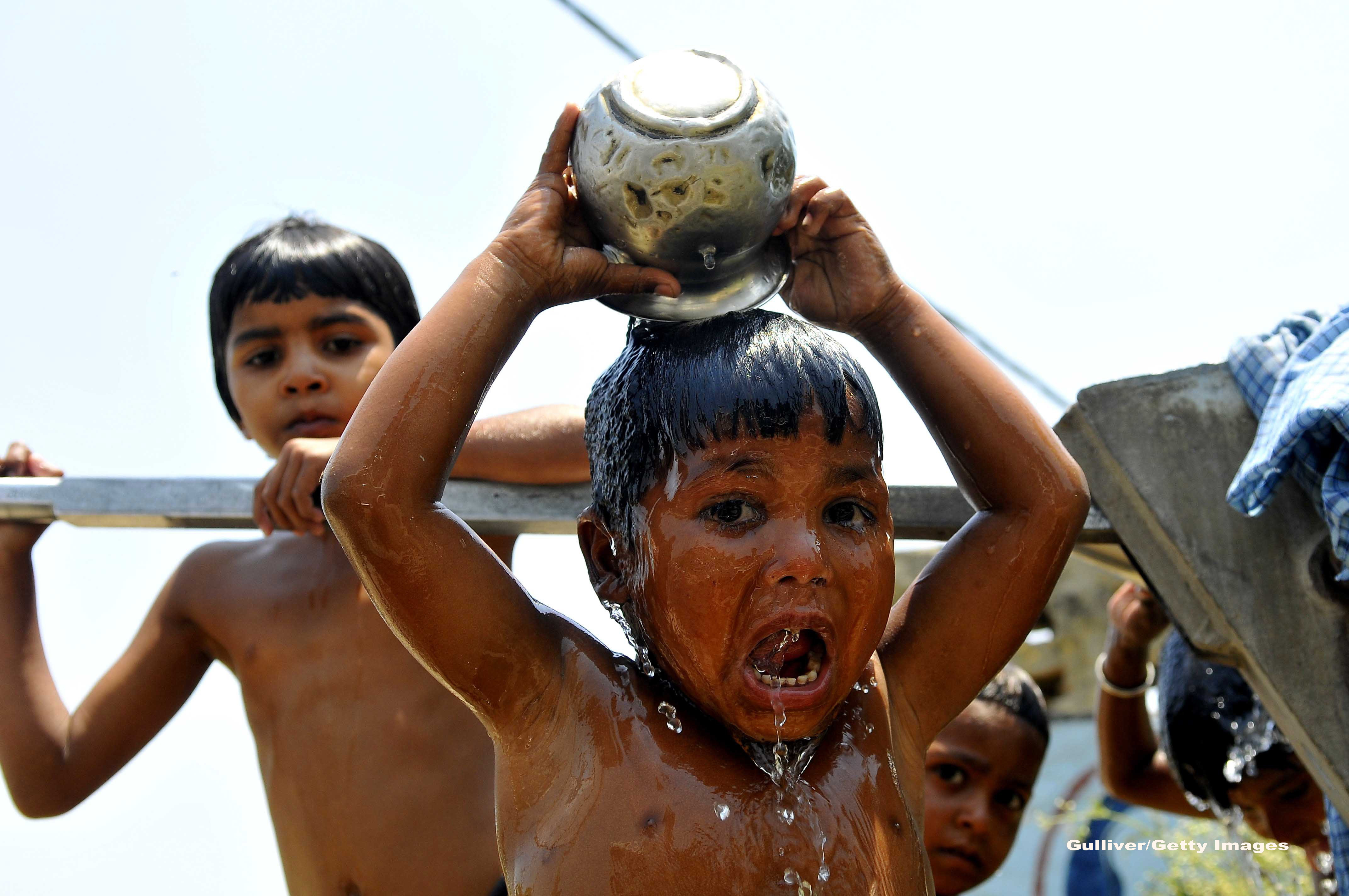Temperaturi de 44 de grade Celsius in India. Un val de caldura a ucis peste 230 de oameni, in ultimele 10 zile