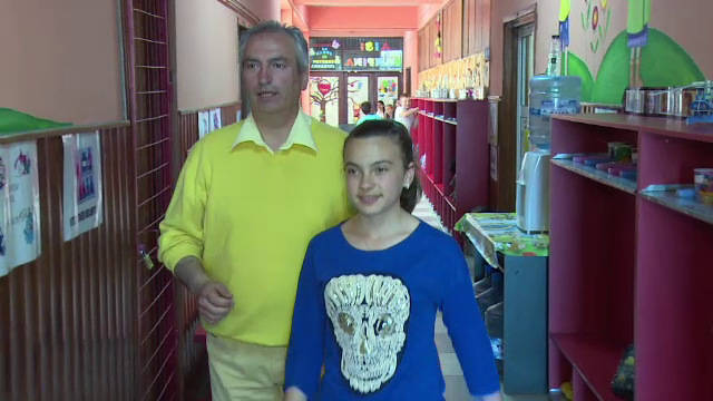 Povestea italianului care a venit in Romania pentru a-i ajuta pe copiii sarmani. "Se intrebau de ce fac asta fara bani"