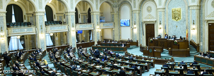 Senatorii si-au luat liber de Rusaliile catolice, desi cei mai multi dintre ei sunt ortodocsi. Ce se intampla cu cazul Sova