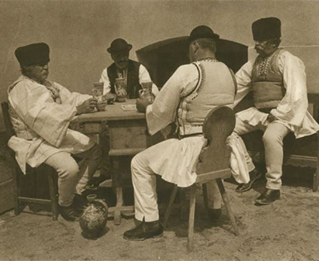 Tineau post jumatate de an, iar mamaliga era alimentul de baza. Ce mancau taranii romani in secolul XIX