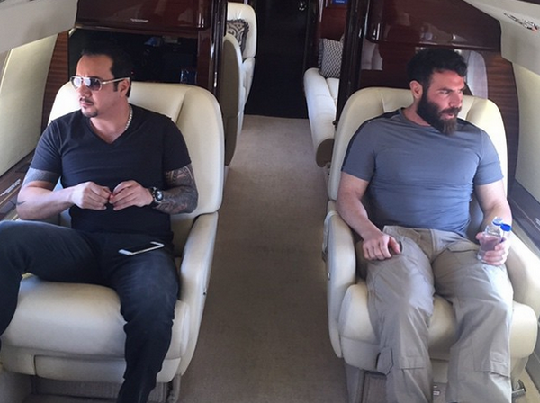 Ei sunt "regii Instagramului". Pozele lor sunt urmarite de 10 milioane de oameni: stilul extravagant care i-a facut celebri