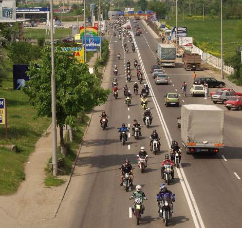 Castiga in weekend o motocicleta Suzuki GSX-F 600, la adunarea anuala a motociclistilor