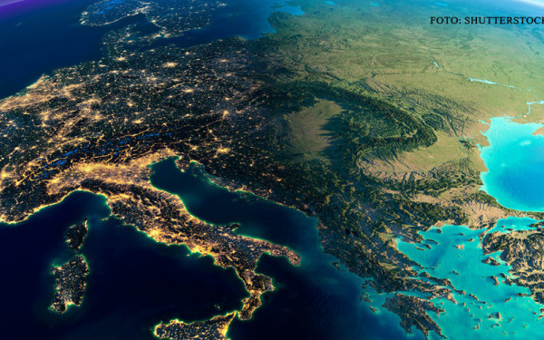 Analiza STRATFOR: "UE nu are cum sa apere estul Europei de Rusia". Care este singura putere ce poate proteja Romania