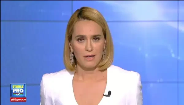 Parada a absolventilor de liceu prin Cismigiu. Ce-si doreste Ioana, o eleva care a avut 10 pe linie inca din clasa a 5-a