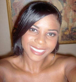 O profesoara risca 10 ani de inchisoare din cauza unor fotografii pe care le-a aratat elevilor. Ce reprezentau imaginile