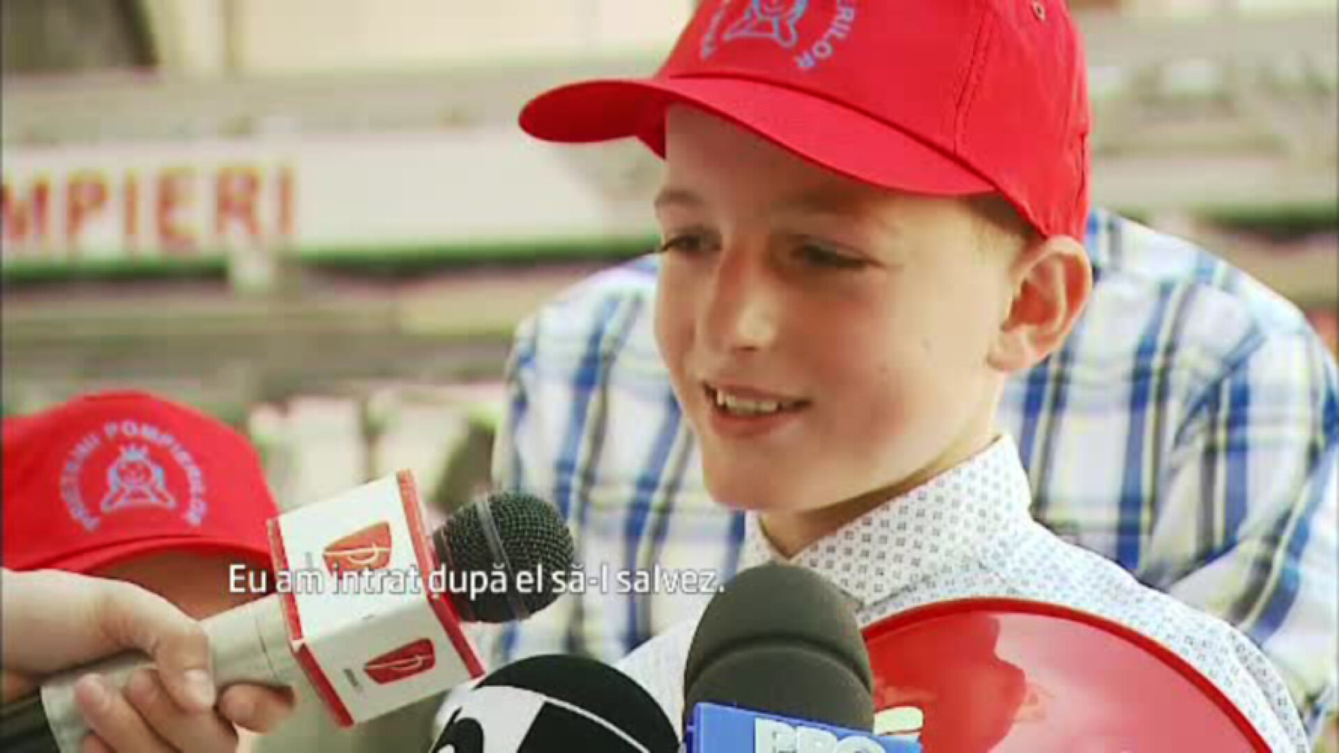 Povestea de 1 iunie a unui super-erou de numai 12 ani. Adrian si-a salvat fratele din casa inghitita de flacari