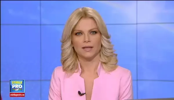 Crestinii-ortodocsi sunt in sarbatoare. Sute de oameni, la o procesiune in Cluj, pentru a marca pogorarea Duhului Sfant