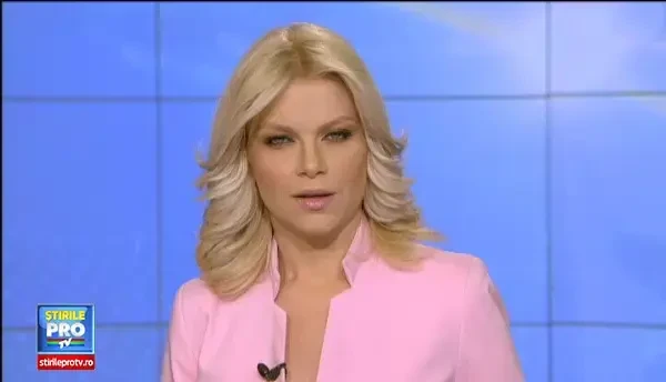 Eu zic bogdaproste ca era intuneric. Medicii de la Spitalul din Bacau i-au redat unui batran vederea la un ochi